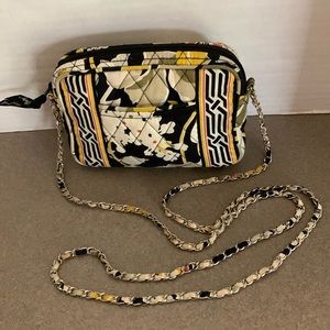 Retired Vera Bradley Dogwood Winter Small Crossbody